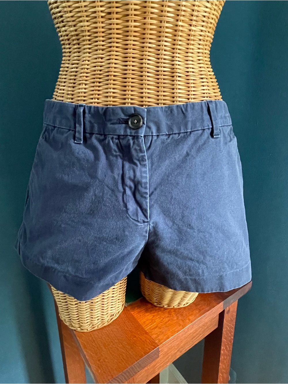 Gap Navy Blue Khaki Shorts Size 4R 100% Cotton